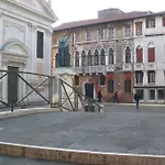 beautiful house in Venice